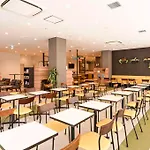 大阪心斋桥康福特酒店 